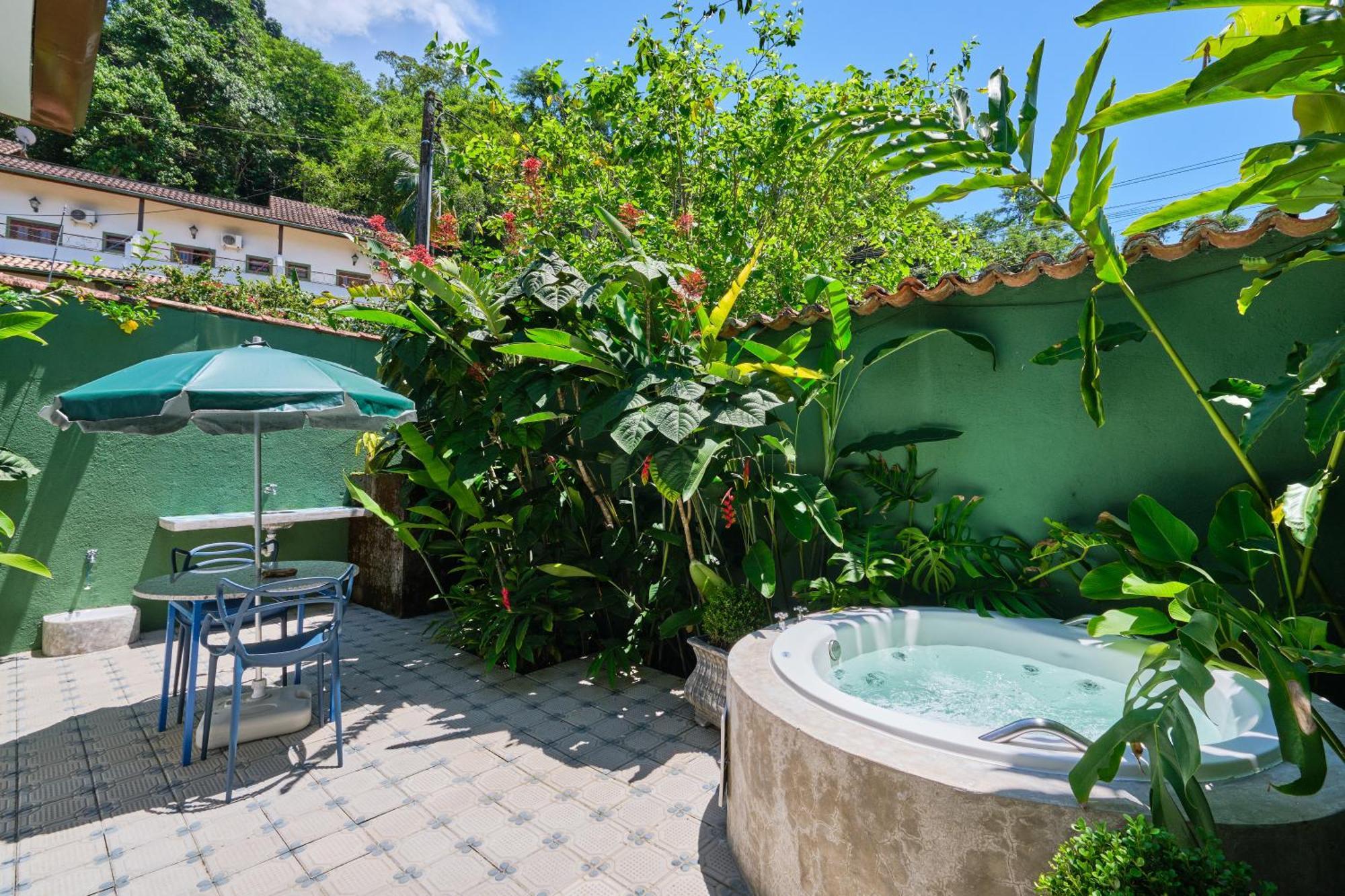 Pousada Pontal Gardens Araquari Exterior foto